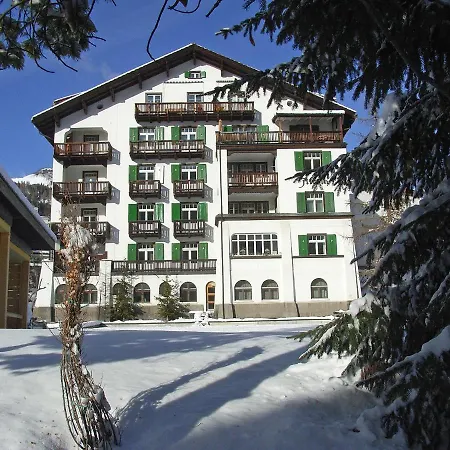 Haus Altein Nr. 4 * Davos